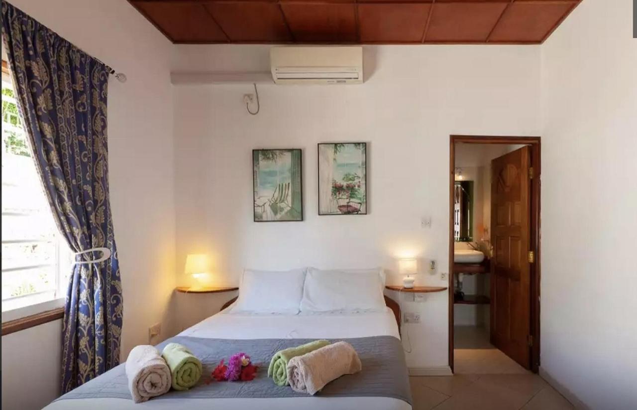 Maison De Vacanze Baie Sainte Anne Εξωτερικό φωτογραφία